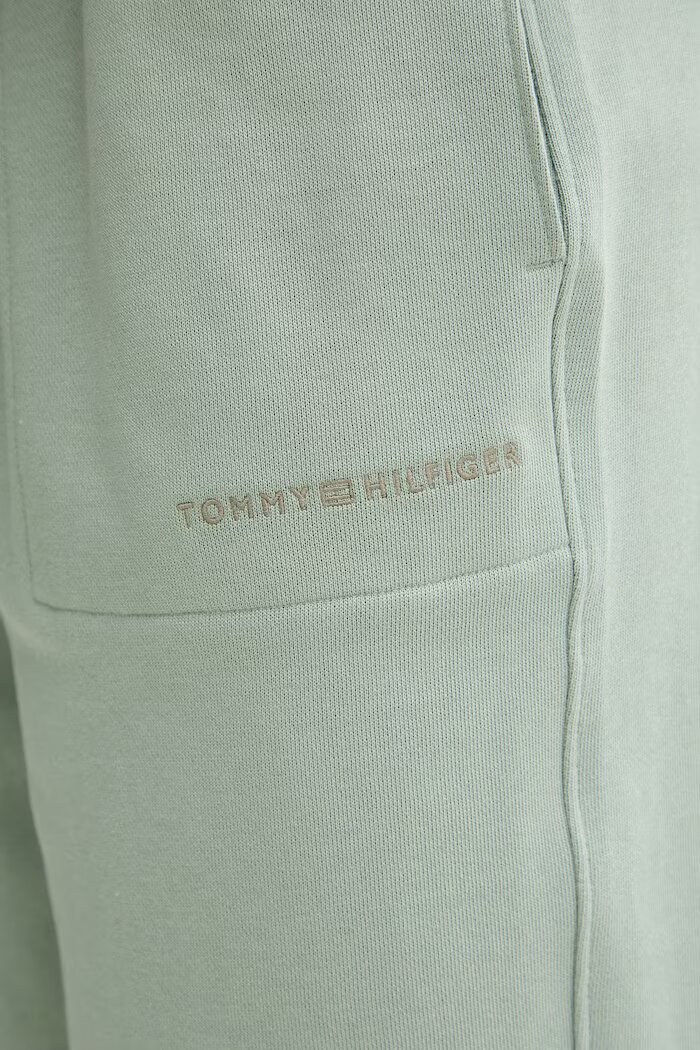 Tommy Hilfiger къс панталон тип анцуг мъжки с памук Зелен със стандартна талия UM0UM03914