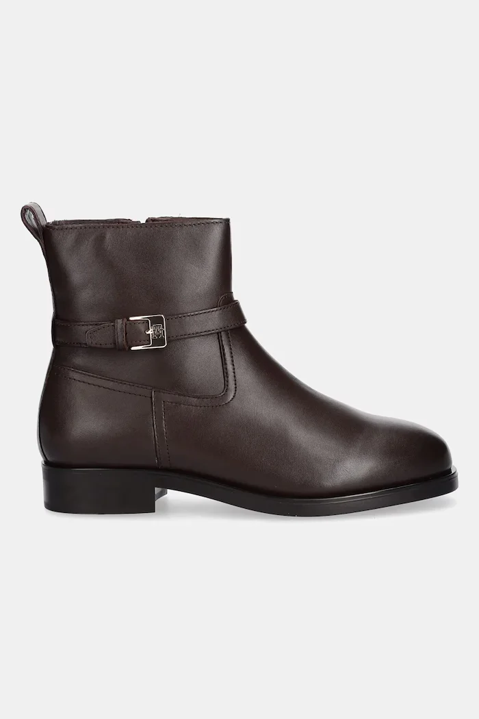 Tommy Hilfiger Кожени боти TH BUCKLE RIDING LEATHER BOOTIE в кафяво с равна подметка FW0FW08781