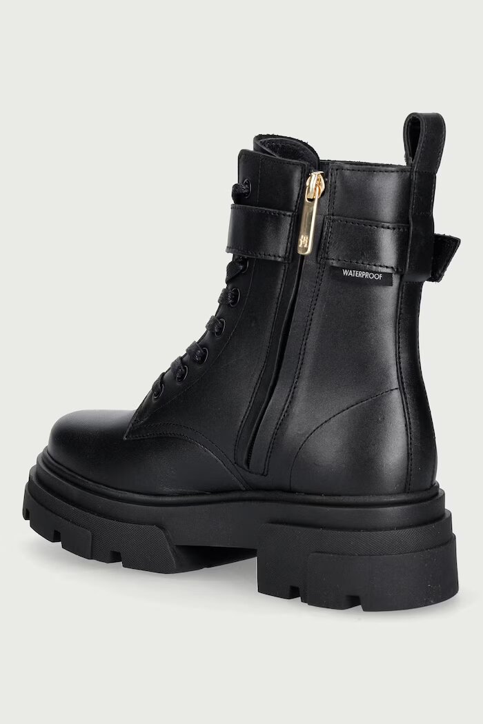 Tommy Hilfiger кубинки дамски от кожа LEATHER TH BUCKLED LACE-UP BOOT черни FW0FW09550