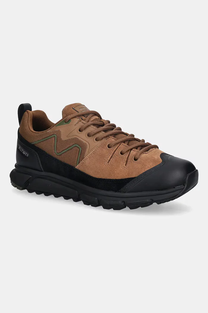 Tommy Hilfiger Маратонки OUTDOOR SNEAKER TECH SUEDE WPM в кафяво FM0FM05723