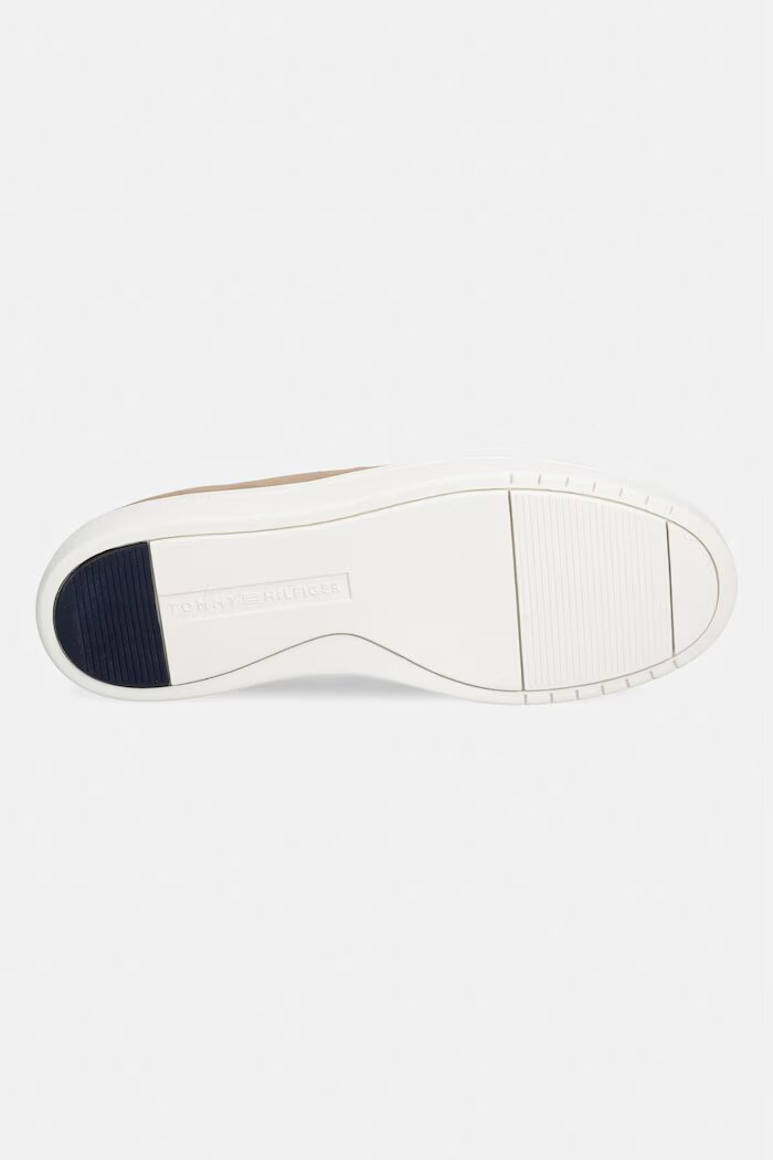Tommy Hilfiger мокасини мъжки от велур MODERN LIGHT SUEDE LOAFER кафяви FM0FM05924