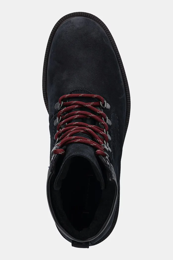 Tommy Hilfiger Обувки от набук CLEATED HILFIGER WRM HOOK BOOT мъжки в тъмносиньо FM0FM05699