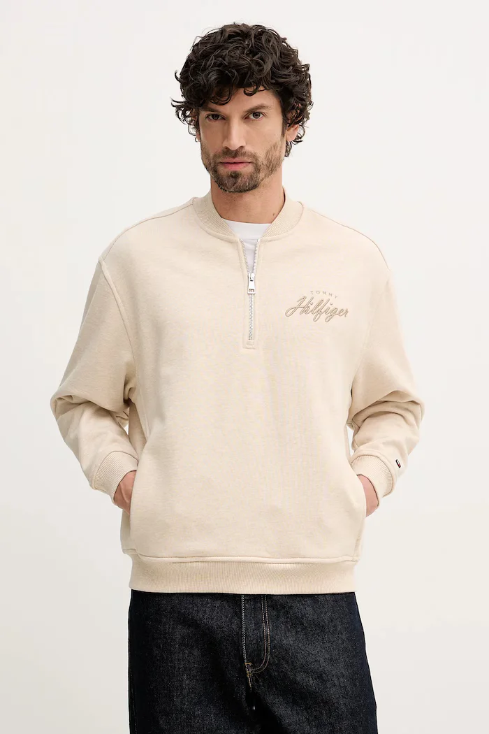 Tommy Hilfiger Памучен суичър мъжки в бежово с изчистен дизайн MW0MW41432