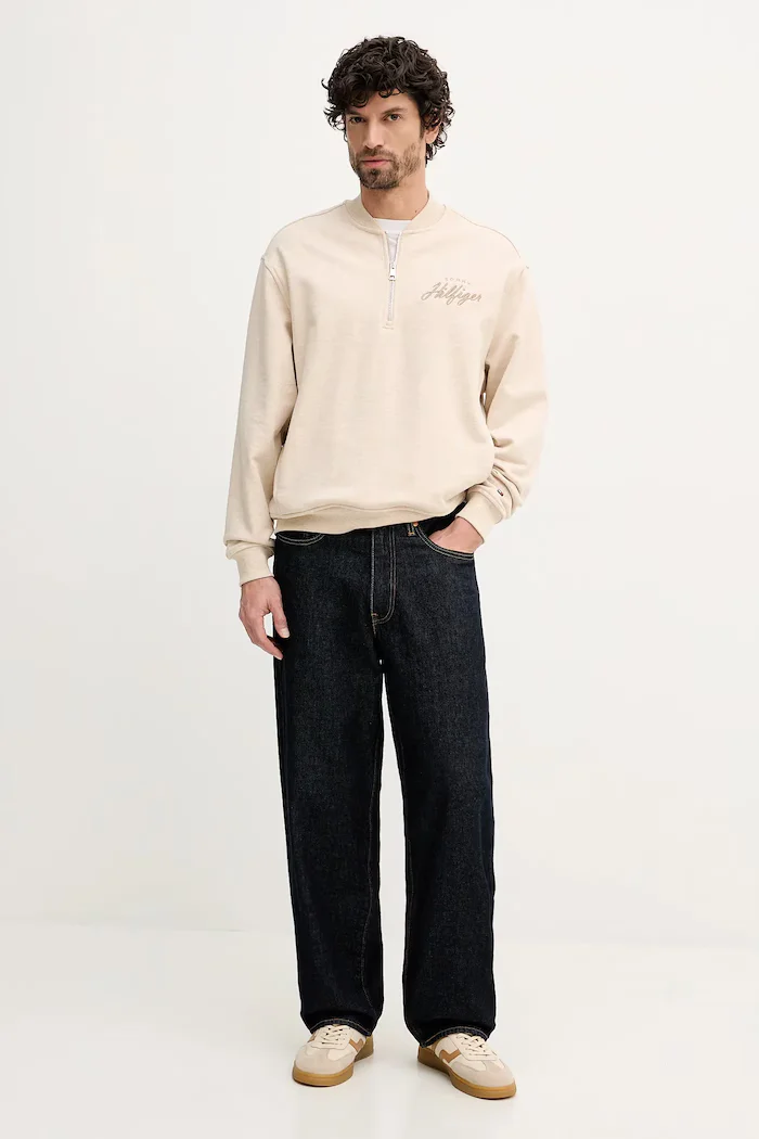 Tommy Hilfiger Памучен суичър мъжки в бежово с изчистен дизайн MW0MW41432