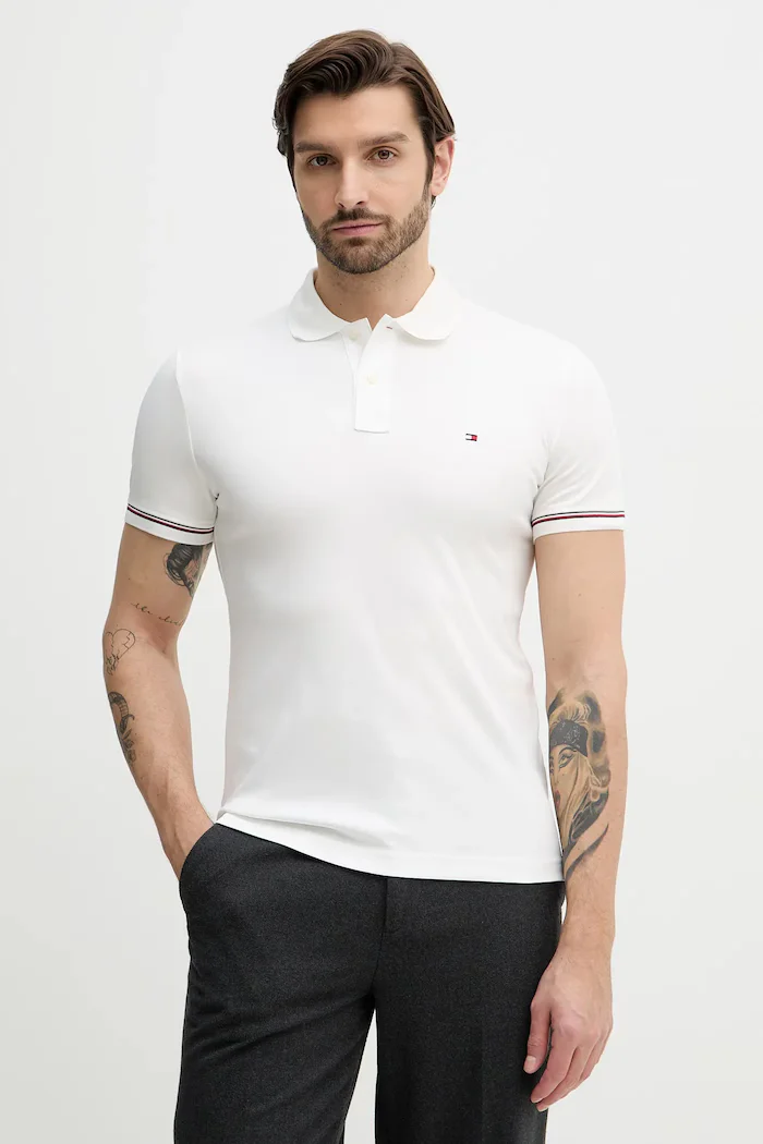 Tommy Hilfiger Памучна тениска с яка в бяло с апликация MW0MW41612