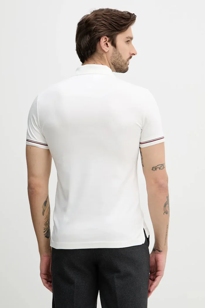 Tommy Hilfiger Памучна тениска с яка в бяло с апликация MW0MW41612
