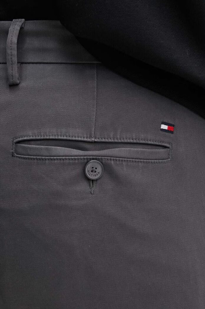 Tommy Hilfiger Панталон в сиво с кройка по тялото MW0MW28883