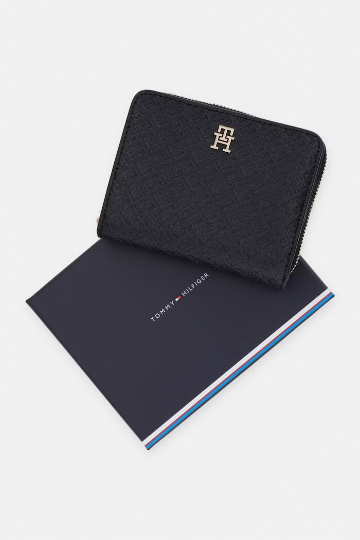 Tommy Hilfiger портфейл дамски Черен AW0AW18474