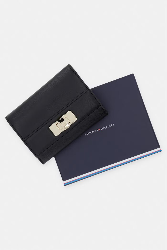 Tommy Hilfiger портфейл дамски от имитация на кожа черен AW0AW18703