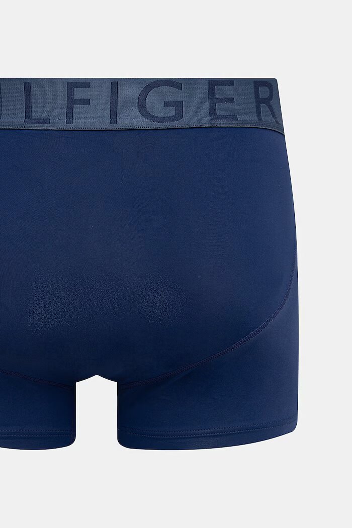 Tommy Hilfiger прилепнали боксерки мъжки 3 броя червени UM0UM03847