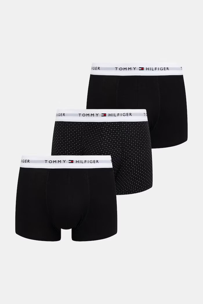 Tommy Hilfiger прилепнали боксерки мъжки от памук с еластан 3 броя черни UM0UM03891