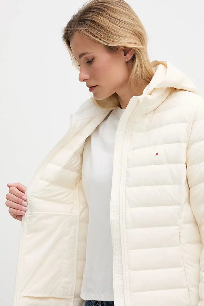 Tommy Hilfiger пухено яке дамско бежово WW0WW47753