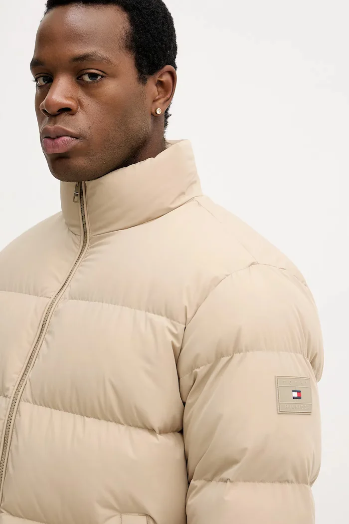 Tommy Hilfiger Пухено яке в бежово зимен модел MW0MW40615