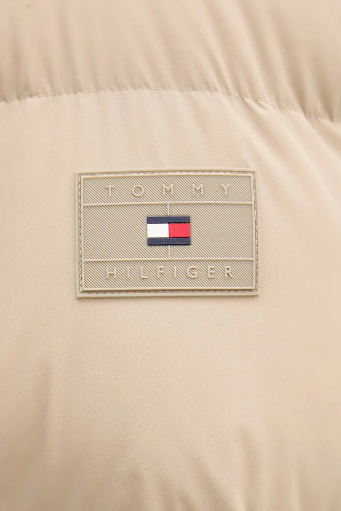 Tommy Hilfiger Пухено яке в бежово зимен модел MW0MW40615