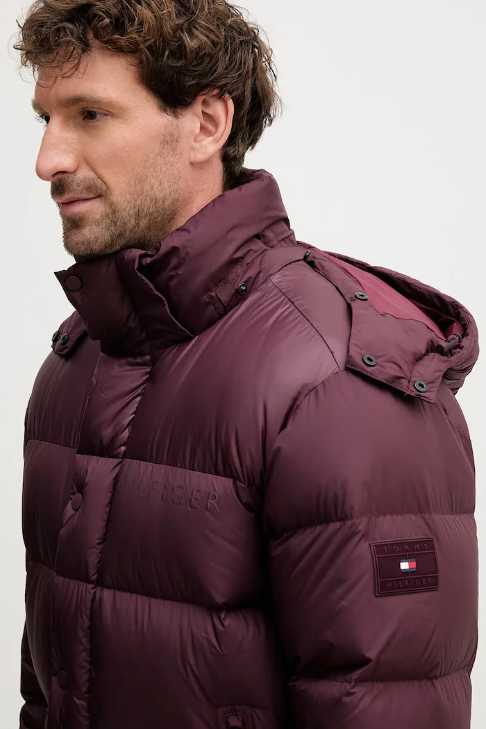 Tommy Hilfiger Пухено яке в бордо зимен модел MW0MW40613