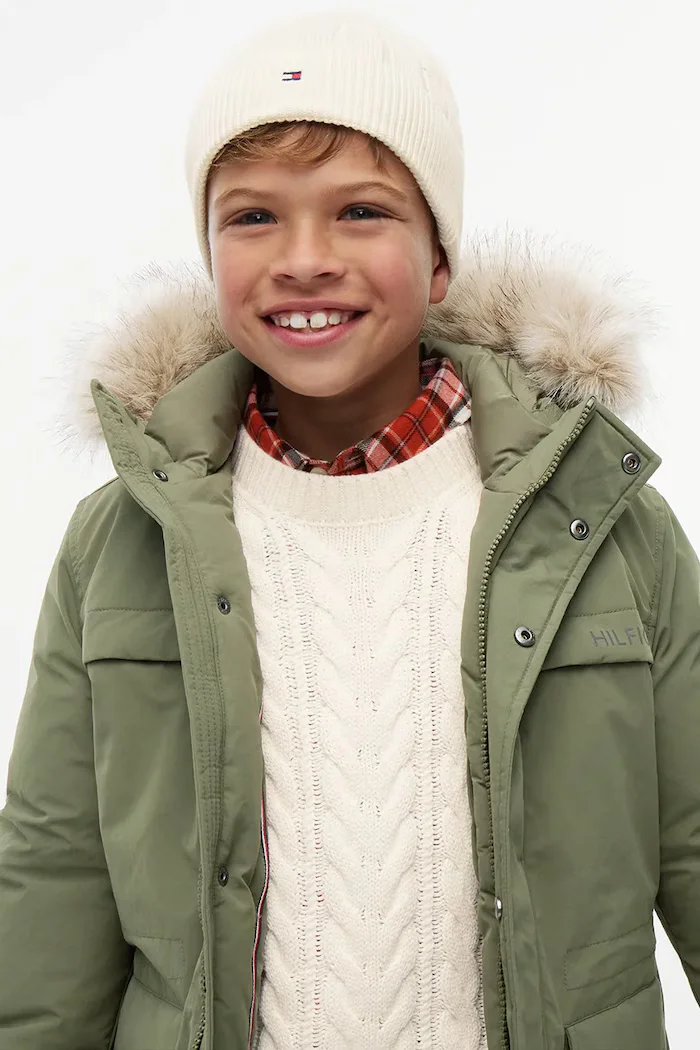 Tommy Hilfiger шапка beanie за деца от памук бежова KA0KA00101
