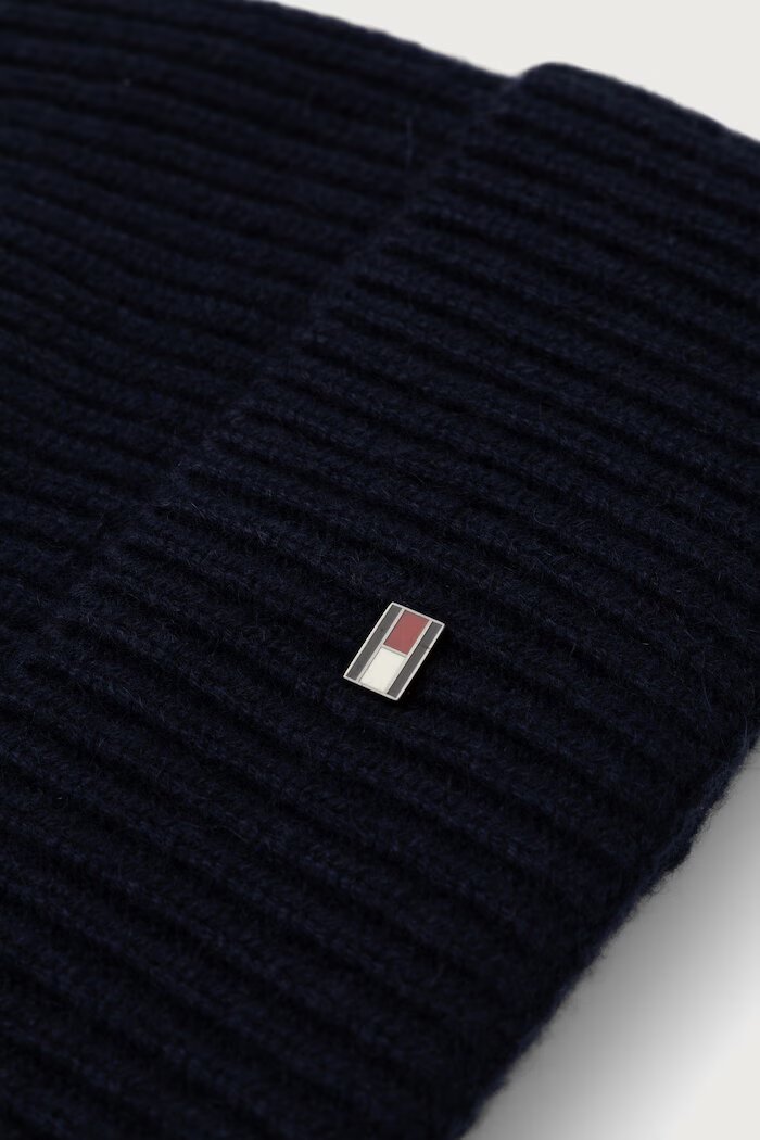 Tommy Hilfiger шапка мъжка от кашмир тъмносиня AM0AM14535