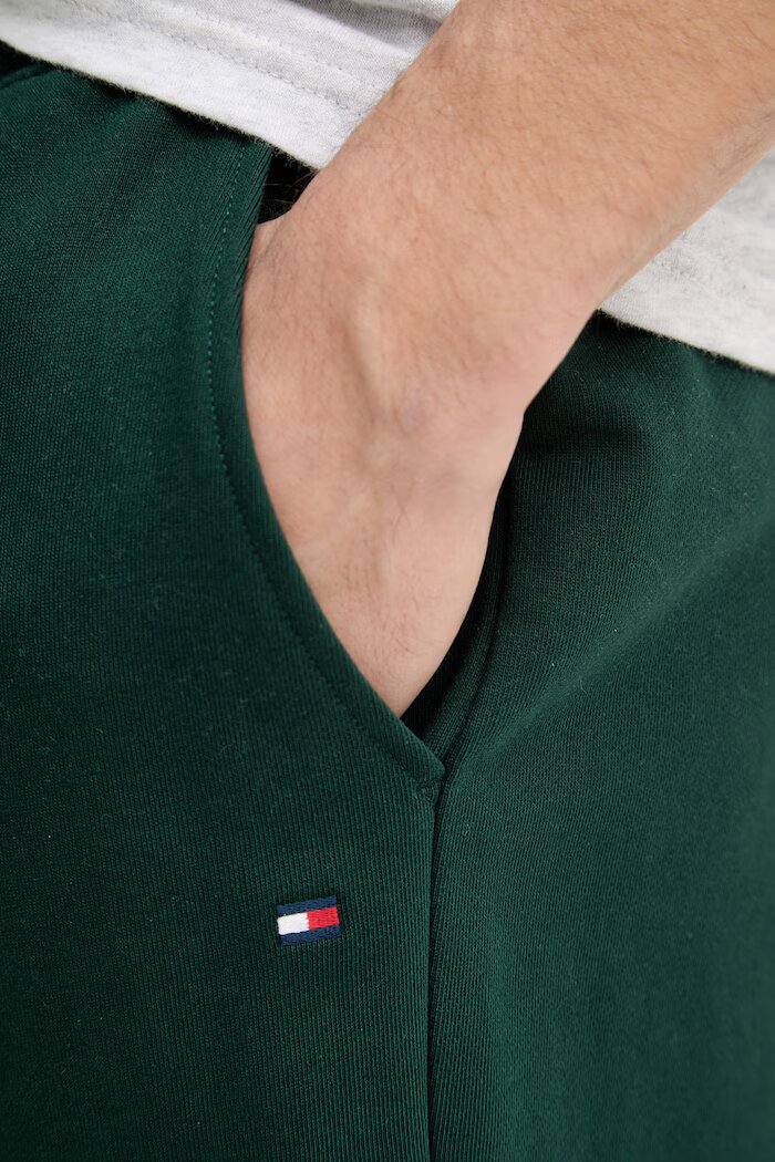 Tommy Hilfiger спортен панталон мъжки от памук зелен MW0MW37236