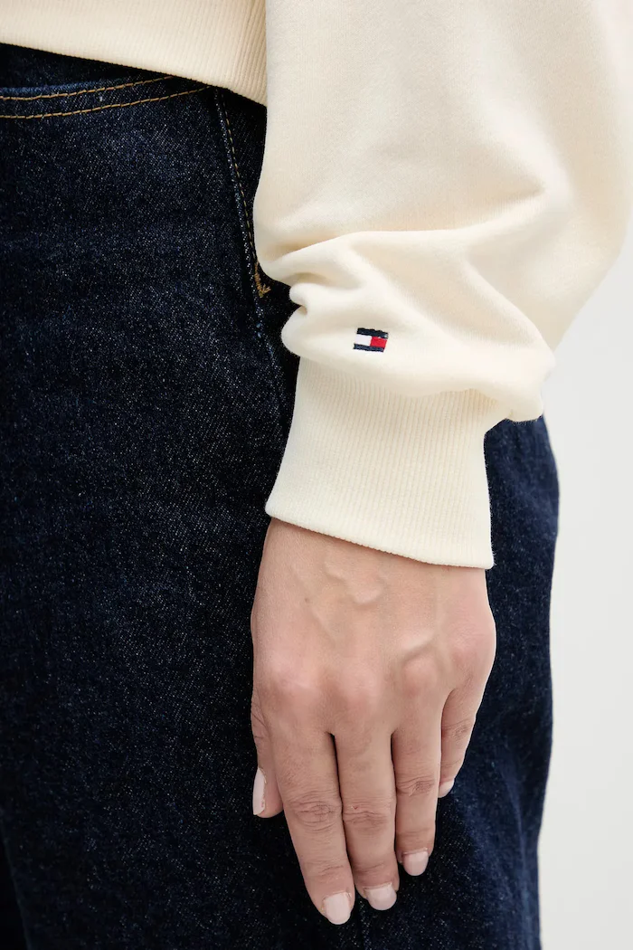 Tommy Hilfiger Суичър в бежово с апликация WW0WW49418