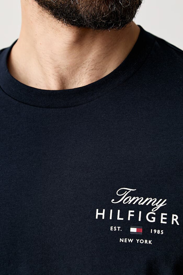 Tommy Hilfiger тениска мъжка от памук тъмносиня MW0MW43224