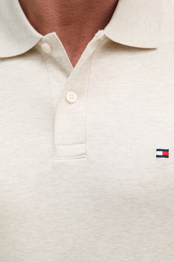 Tommy Hilfiger тениска с яка мъжка от памук бежова MW0MW39994