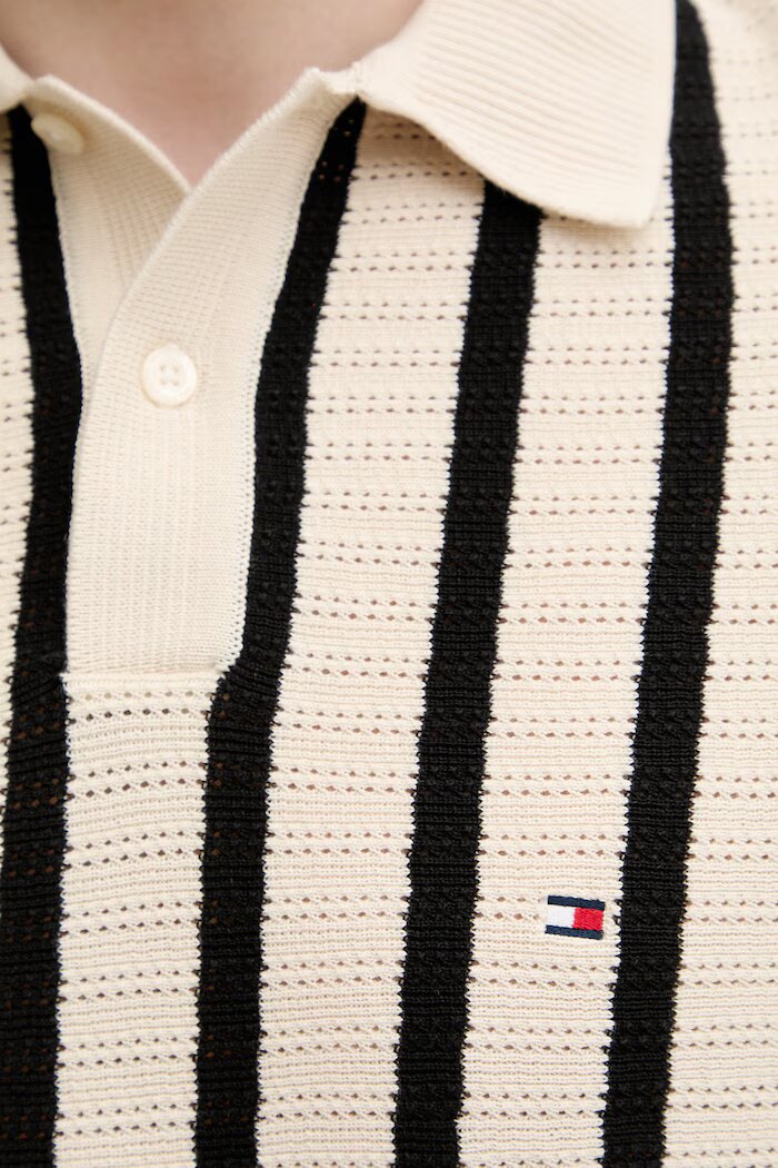 Tommy Hilfiger тениска с яка мъжка от памук бежова MW0MW42770