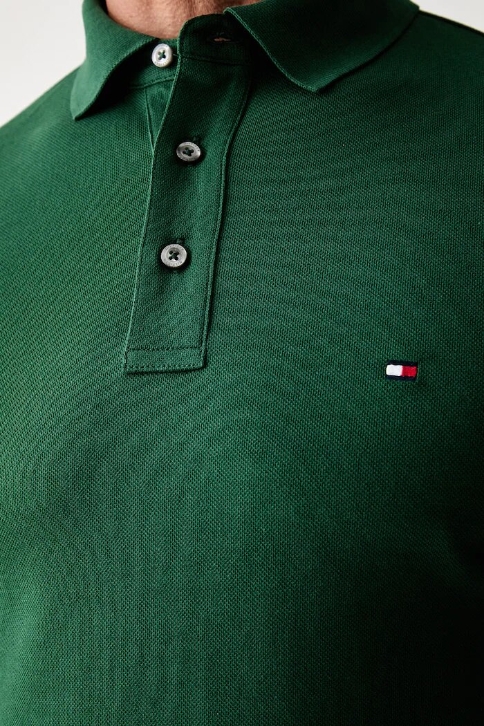Tommy Hilfiger тениска с яка от памук с еластан зелена MW0MW17771