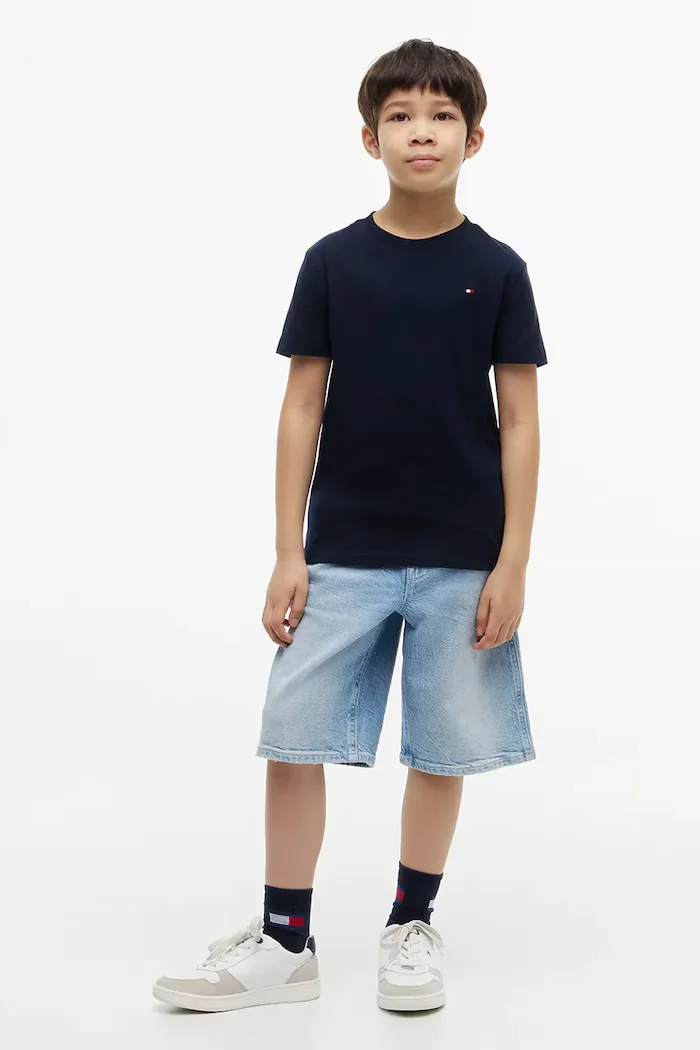 Tommy Hilfiger тениска за деца от памук тъмносиня KB0KB10591