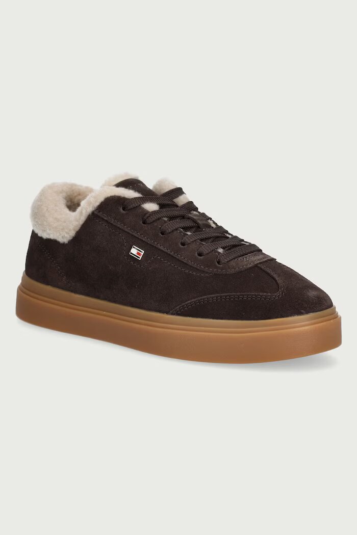 Tommy Hilfiger TH CHIC CUPSOLE WL маратонки дамски от велур кафяви FW0FW09597