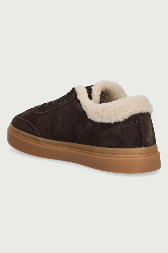 Tommy Hilfiger TH CHIC CUPSOLE WL маратонки дамски от велур кафяви FW0FW09597