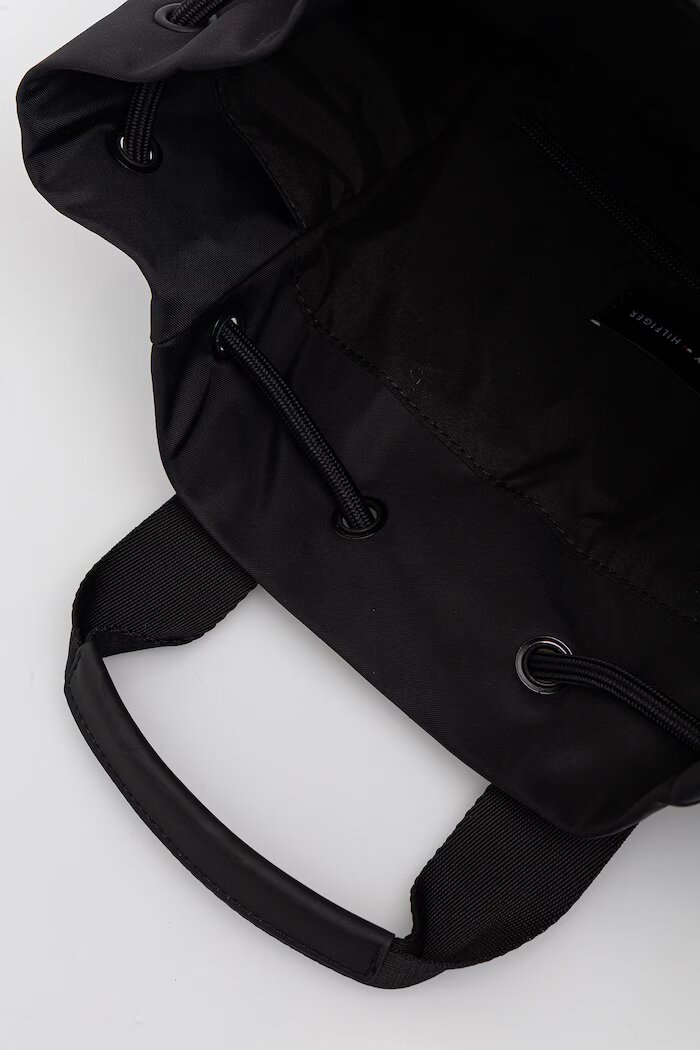 Tommy Hilfiger туристическа раница черна AM0AM14296