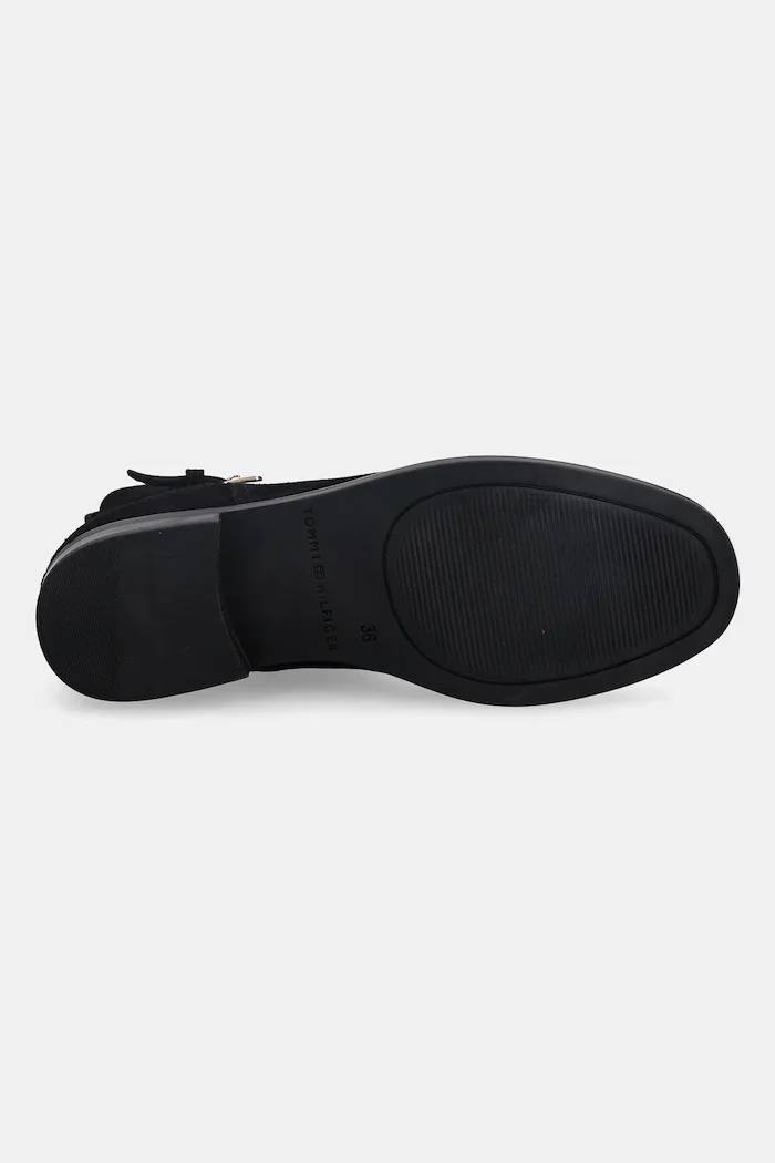 Tommy Hilfiger Велурени боти TH BUCKLE RIDING SUEDE BOOTIE в черно с равна подметка FW0FW09047