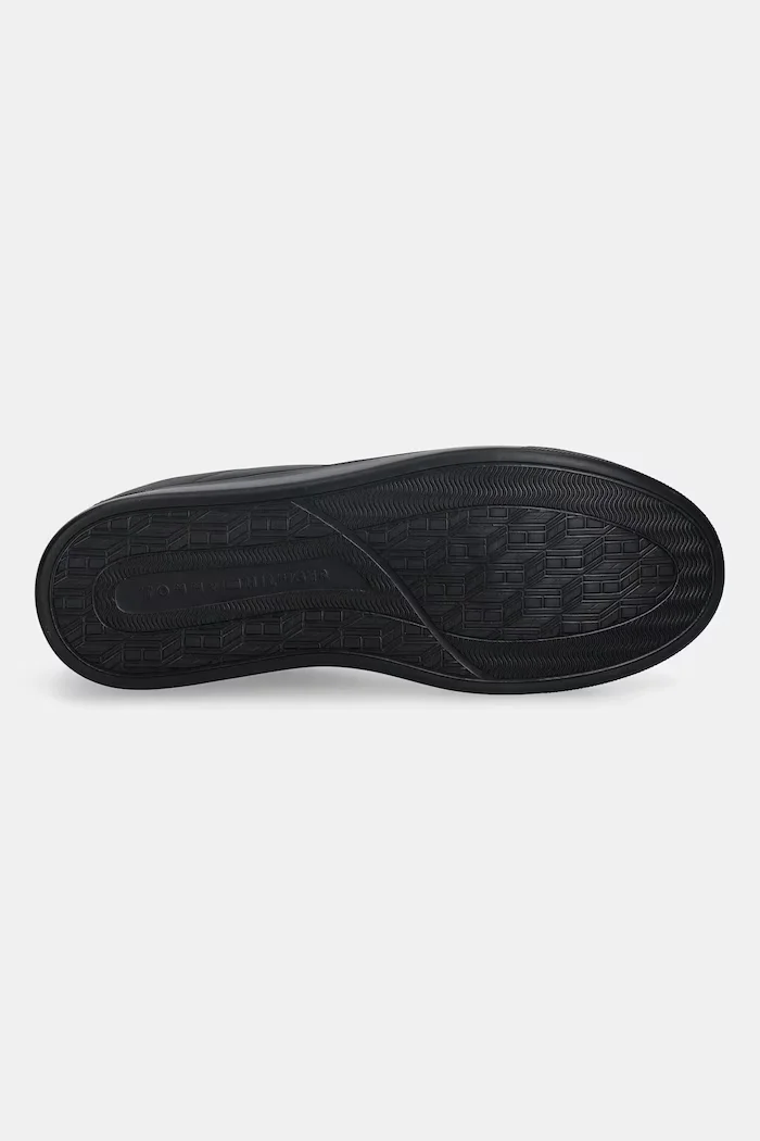 Tommy Hilfiger Високи кецове ICON COURT LIGHT ESS мъжки в черно FM0FM05678