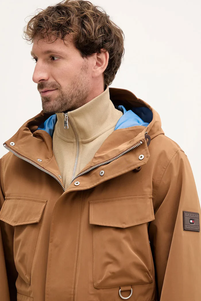 Tommy Hilfiger Яке в кафяво преходен модел MW0MW41398