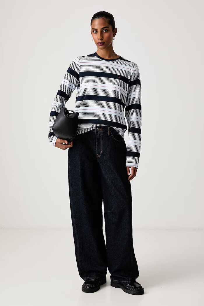 Tommy Jeans блуза с дълги ръкави дамска от памук синя DW0DW23562