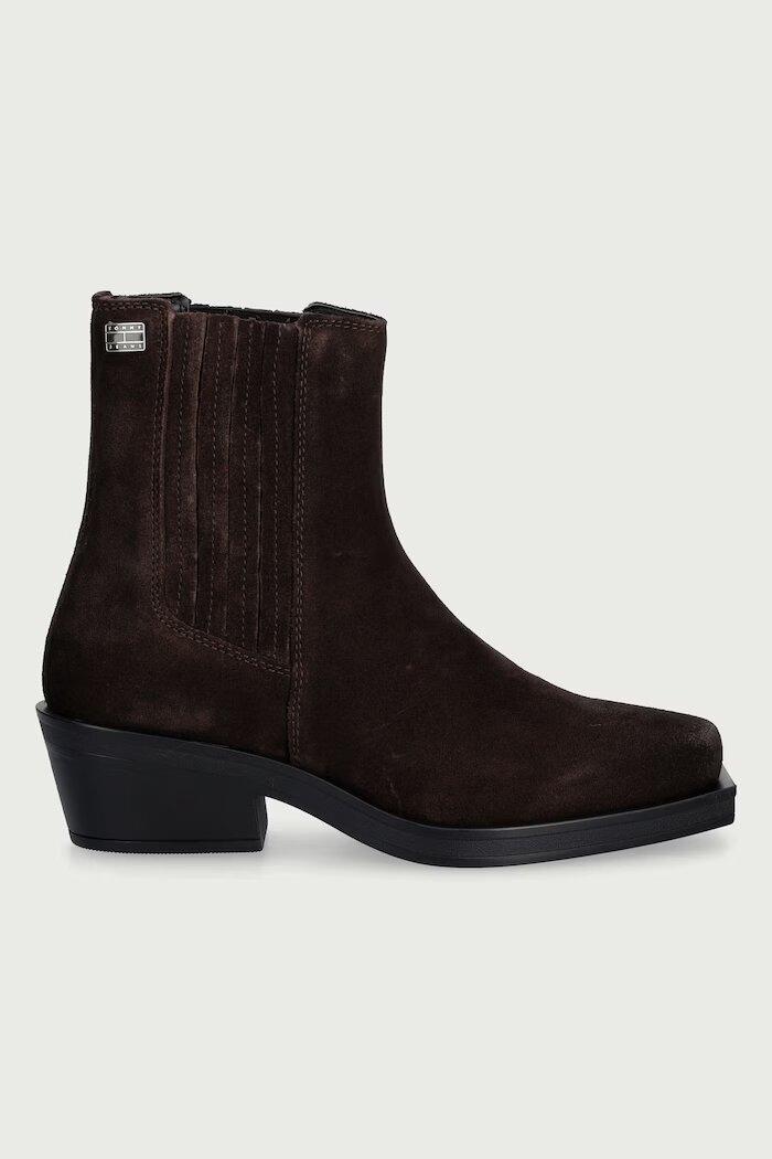 Tommy Jeans боти челси дамски от велур TJW SUEDE COWBOY BOOTS кафяви EN0EN03142