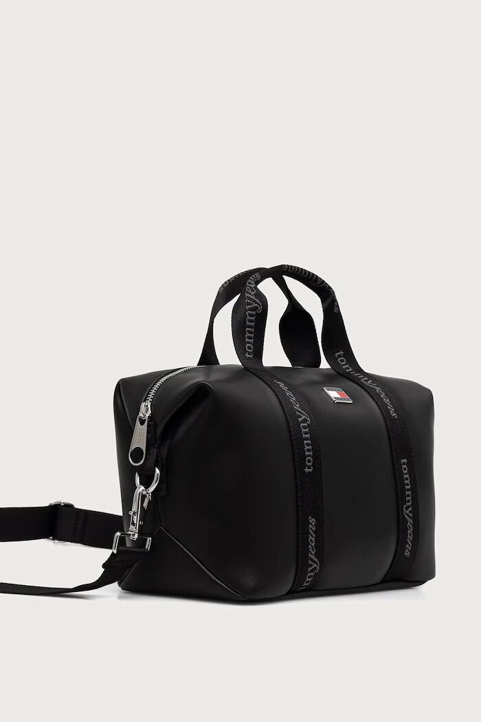 Tommy Jeans чанта crossbody дамска от имитация на кожа черна AW0AW19044
