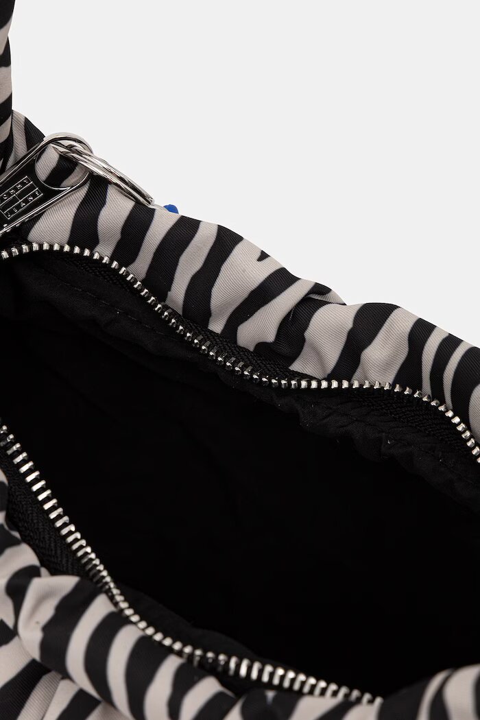 Tommy Jeans чанта дамска черна AW0AW18882