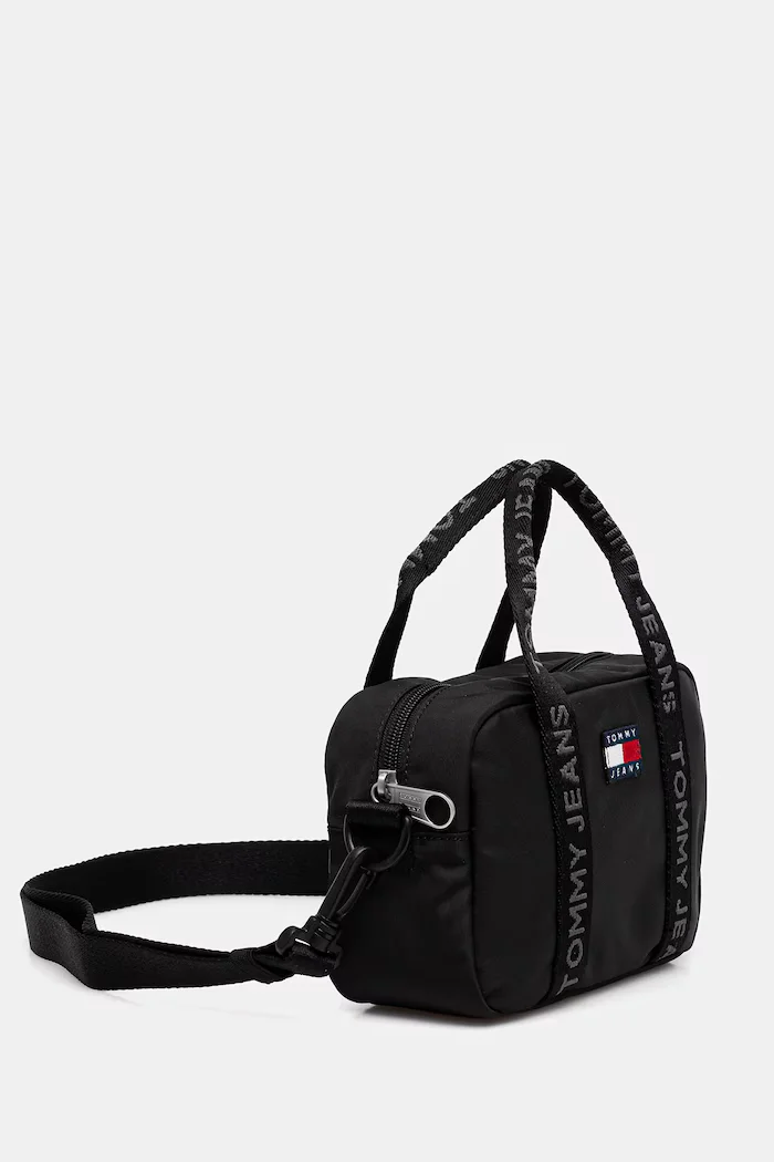 Tommy Jeans Чанта в черно AW0AW17889
