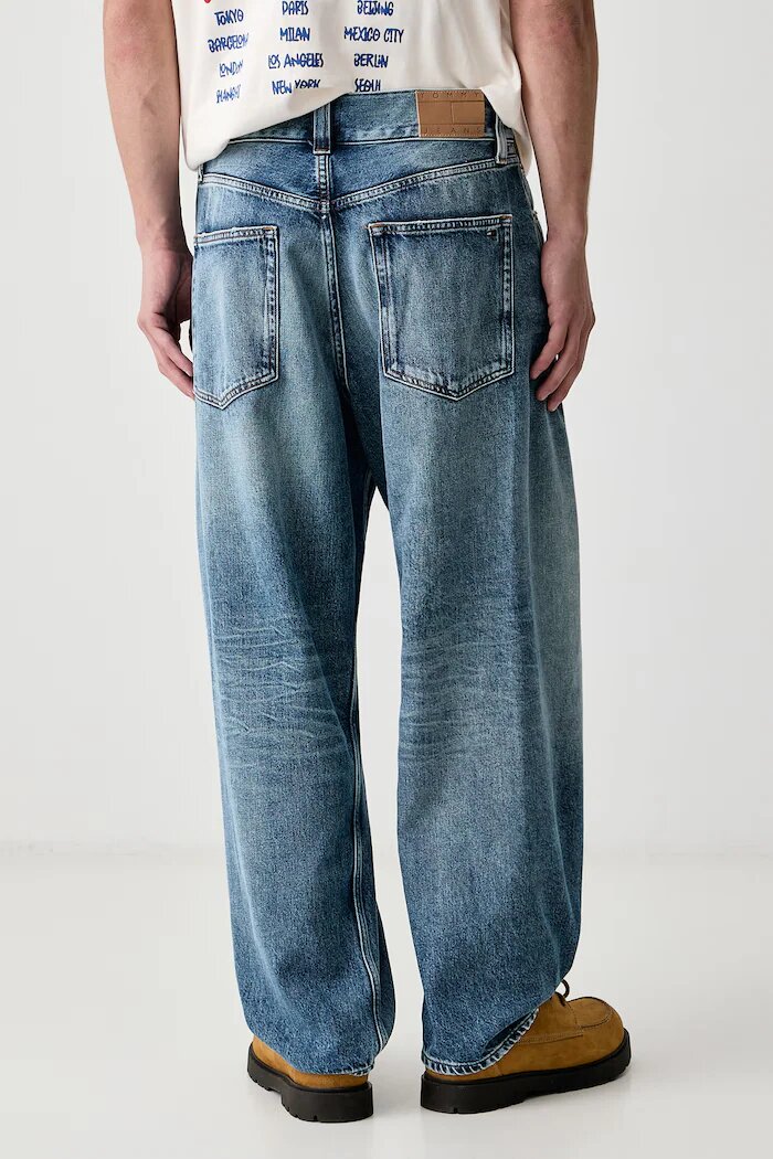 Tommy Jeans дънки barrel мъжки сини DM0DM23909