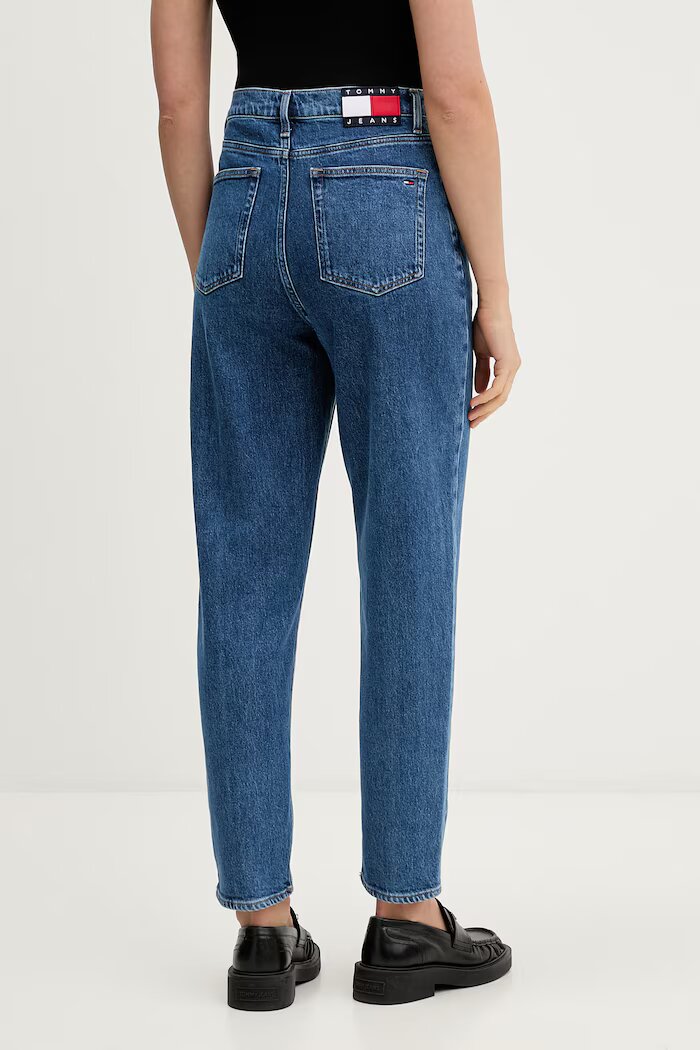Tommy Jeans дънки mom fit дамски сини DW0DW23464