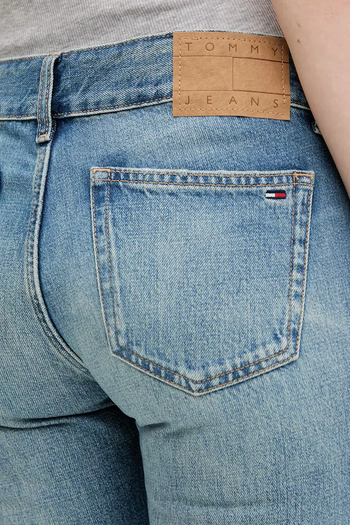 Tommy Jeans Дънки с висока талия DW0DW22472