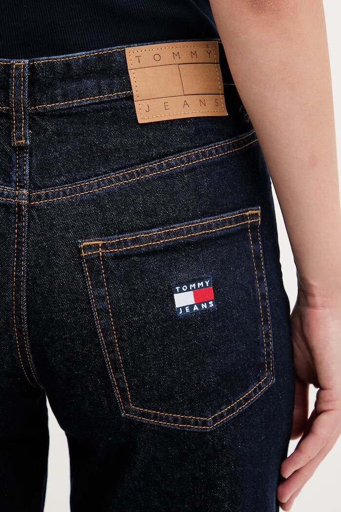 Tommy Jeans дънки straight дамски тъмносини DW0DW23584