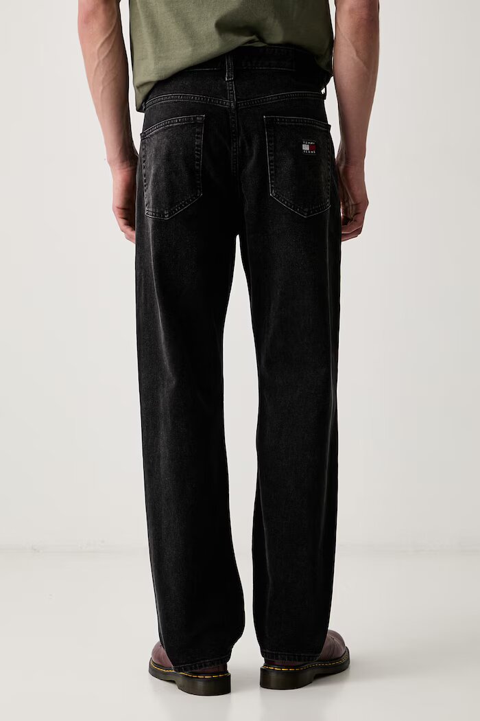 Tommy Jeans дънки straight мъжки черни DM0DM23464