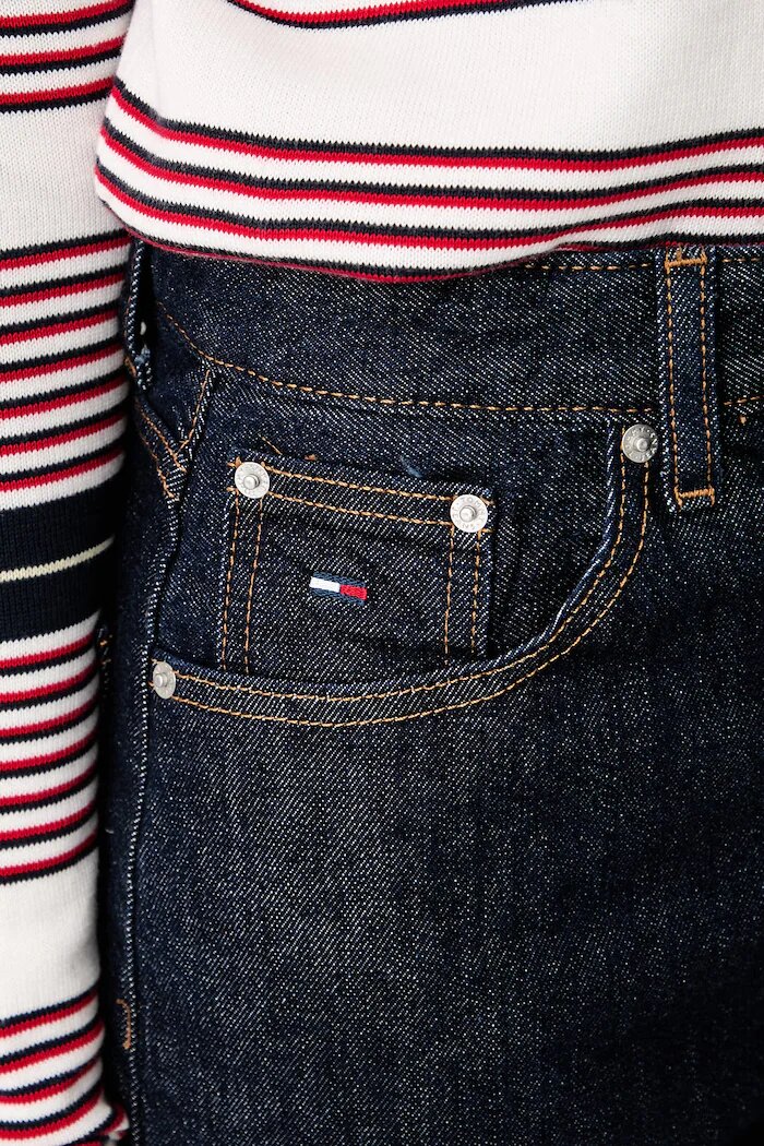 Tommy Jeans дънки tapered дамски тъмносини DW0DW23497