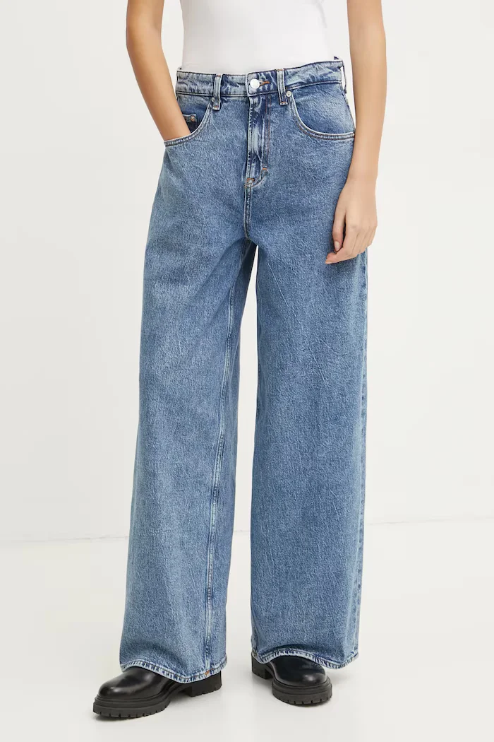 Tommy Jeans Дънки в синьо DW0DW19755