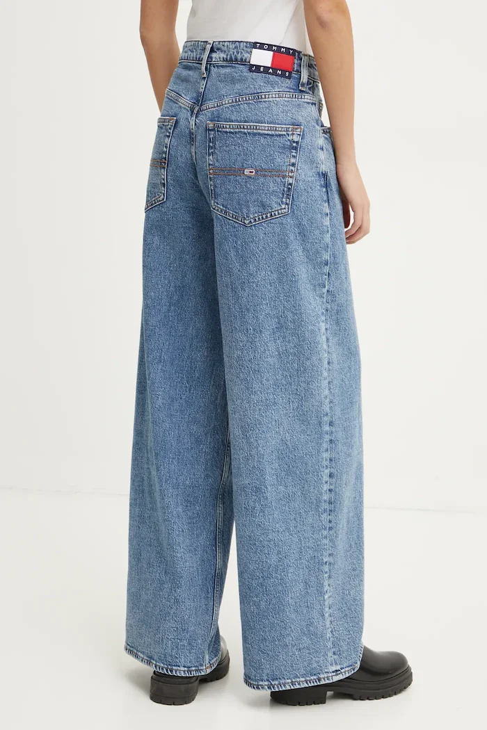 Tommy Jeans Дънки в синьо DW0DW19755