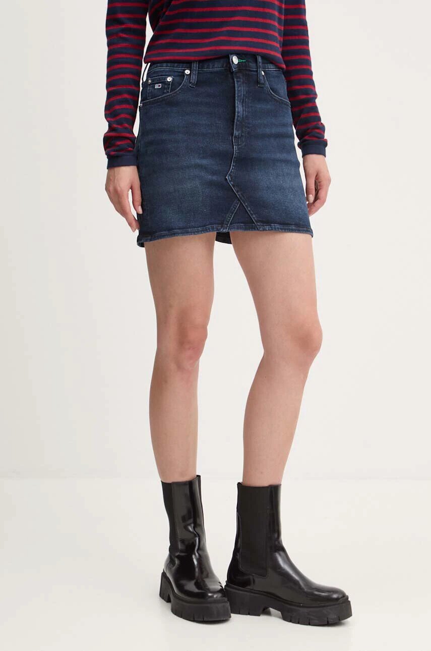 Tommy Jeans Дънкова пола