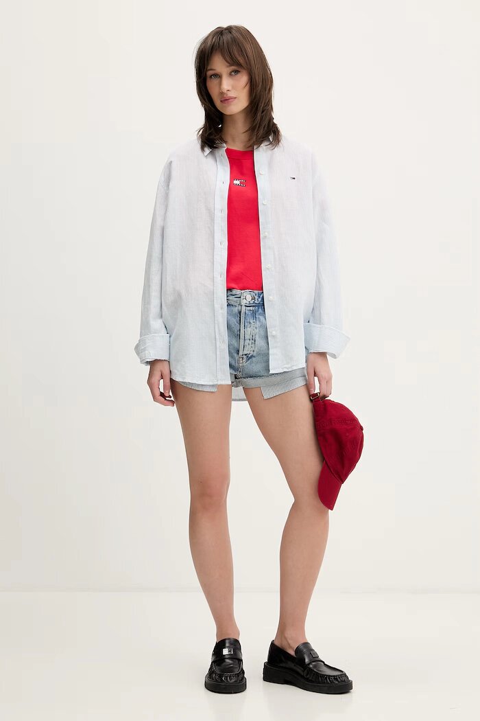 Tommy Jeans къс панталон дамски от деним син с висока талия DW0DW22397