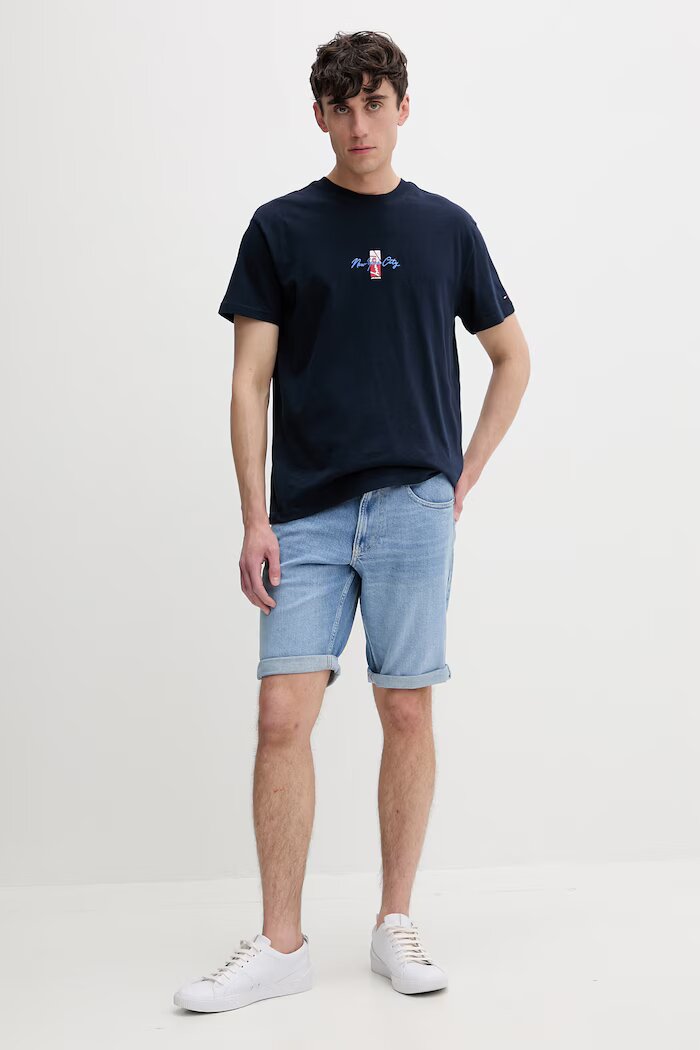 Tommy Jeans къс панталон мъжки от деним син DM0DM22979